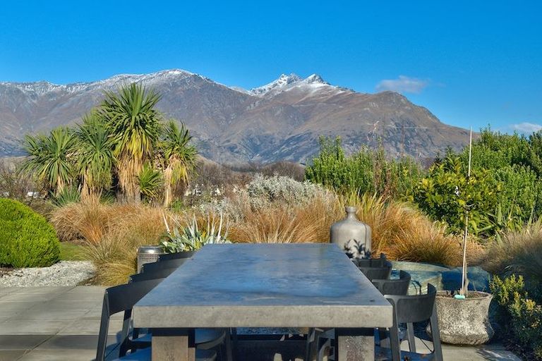 Photo of property in Millbrook Resort, 19 Malaghans Ridge, Arrowtown, 9371