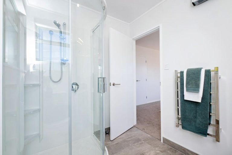 Photo of property in 3/42 Campbell Street, Havelock North, 4130