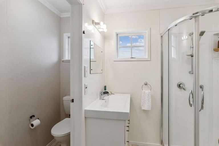 Photo of property in 12 Hicks Crescent, Waikanae Beach, Waikanae, 5036