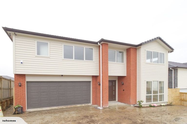 Photo of property in 7 Drover Close, Flat Bush, Auckland, 2019