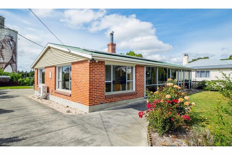 Photo of property in 85 Shearman Street, Waimate, 7924