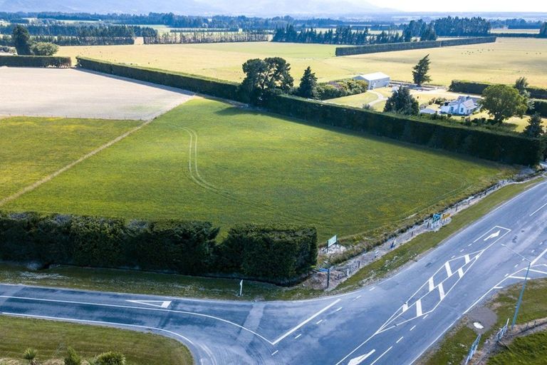 Photo of property in 8 Ashburton Gorge Road, Mount Somers, 7771