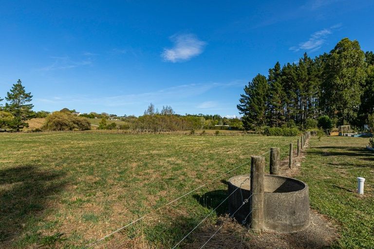 Photo of property in 16 Kennedy Road, Dairy Flat, Albany, 0792