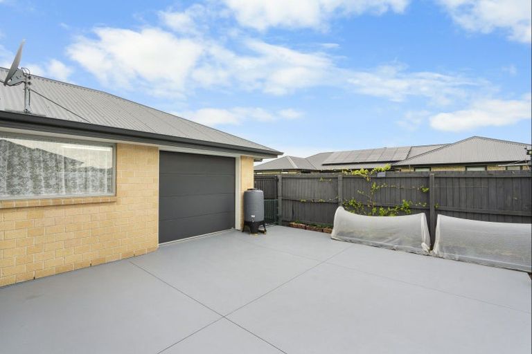 Photo of property in 24 Colebrook Drive, Rolleston, 7614