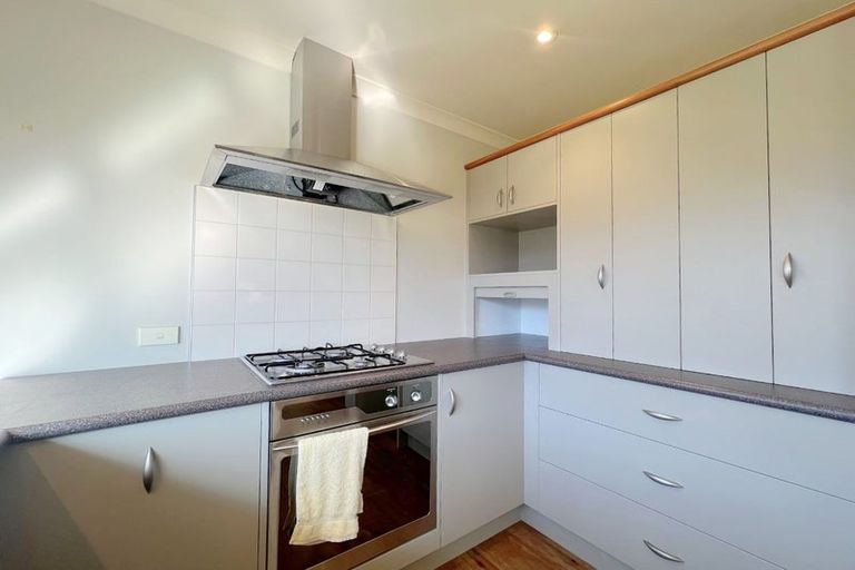 Photo of property in 63 Saint James Drive, Huntington, Hamilton, 3210