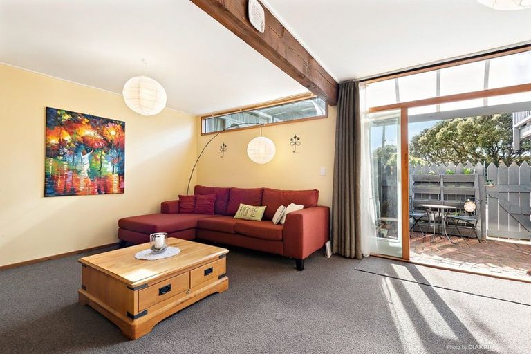 Photo of property in 4/1 Cottleville Terrace, Thorndon, Wellington, 6011