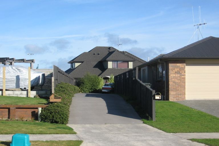 Photo of property in 6 Thistlewood Avenue, Hamilton East, Hamilton, 3216