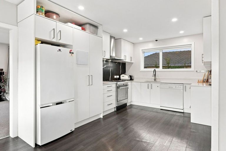 Photo of property in 68 Oakhampton Street, Hornby, Christchurch, 8042