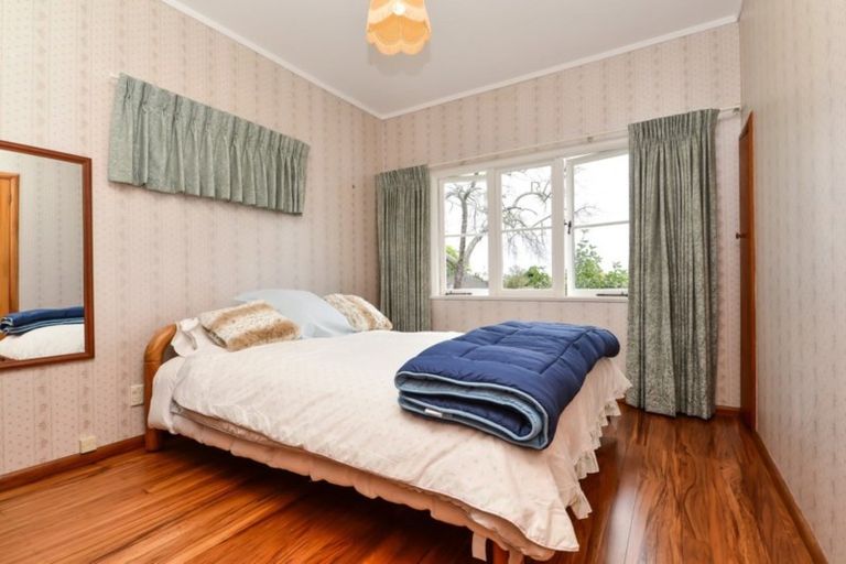 Photo of property in 6 Tarbett Road, Hillcrest, Hamilton, 3216