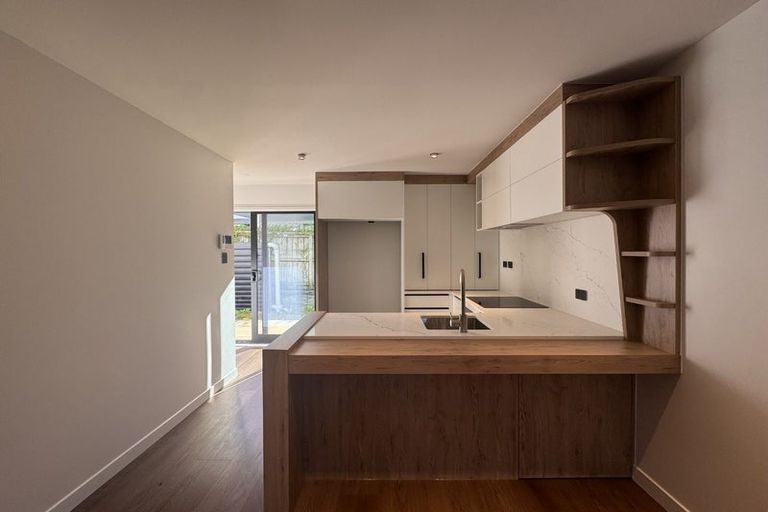 Photo of property in 6/30 Wellesley Road, Mangere Bridge, Auckland, 2022