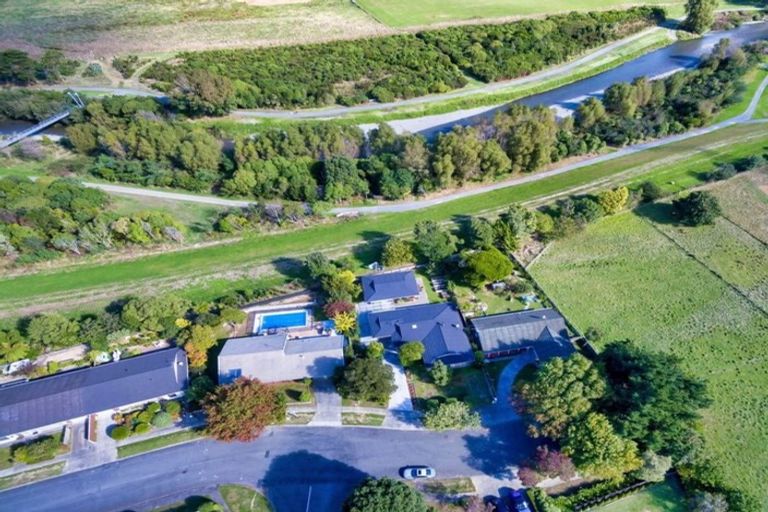 Photo of property in 67 Nimmo Avenue East, Waikanae, 5036