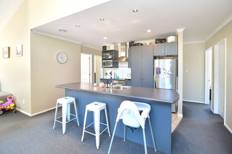 Photo of property in 88d Brian Crescent, Stanmore Bay, Whangaparaoa, 0932