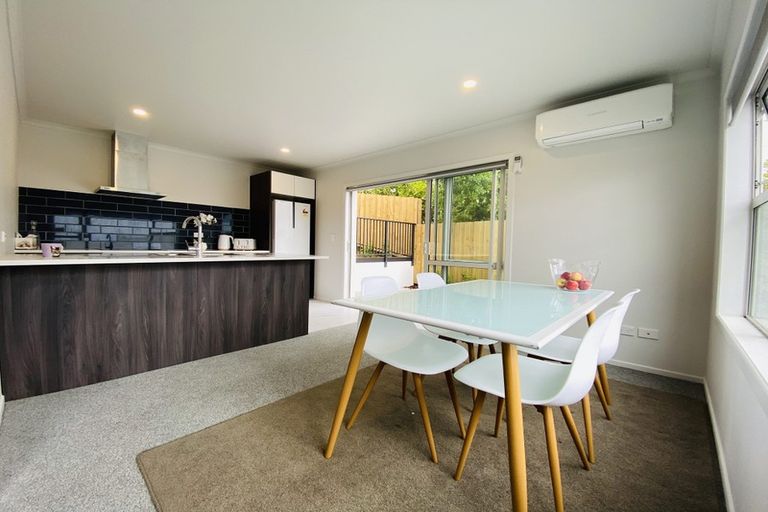 Photo of property in 2/12 Scotland Place, Hillcrest, Hamilton, 3216