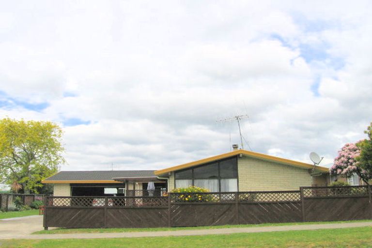 Photo of property in 81 Beach Road, Katikati, 3129