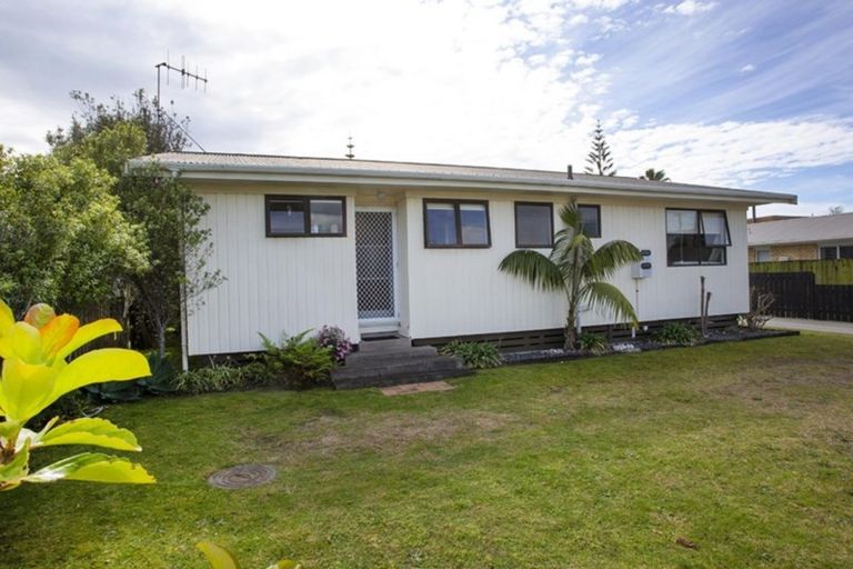 Photo of property in 310a Williamson Road, Whangamata, 3620