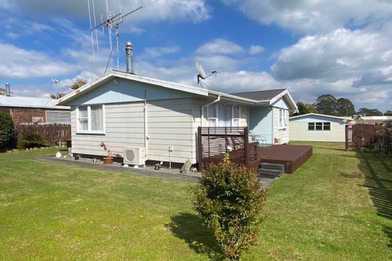 Photo of property in 22 Thompson Street, Tokoroa, 3420