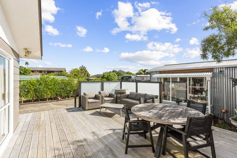 Photo of property in 13 Rangiatea Street, Paraparaumu Beach, Paraparaumu, 5032