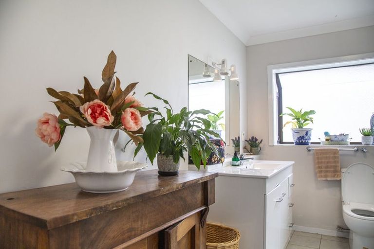 Photo of property in 1 Larkspur Court, The Gardens, Auckland, 2105