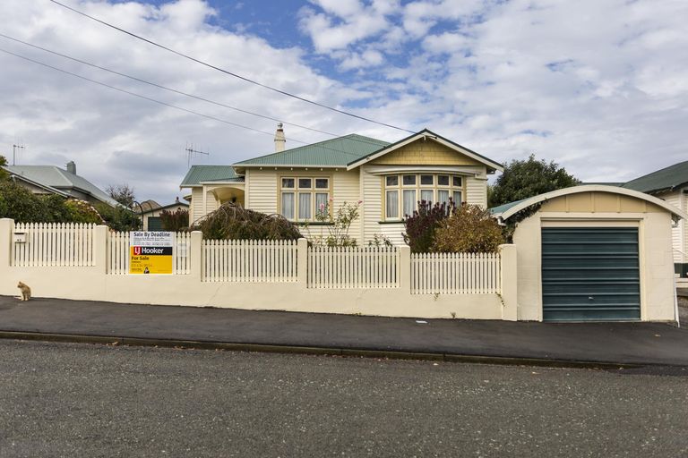 Photo of property in 43 Greta Street, South Hill, Oamaru, 9400