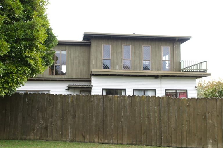 Photo of property in 7 Evelyn Road, Cockle Bay, Auckland, 2014