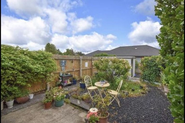 Photo of property in 56d Doon Street, Mosgiel, 9024