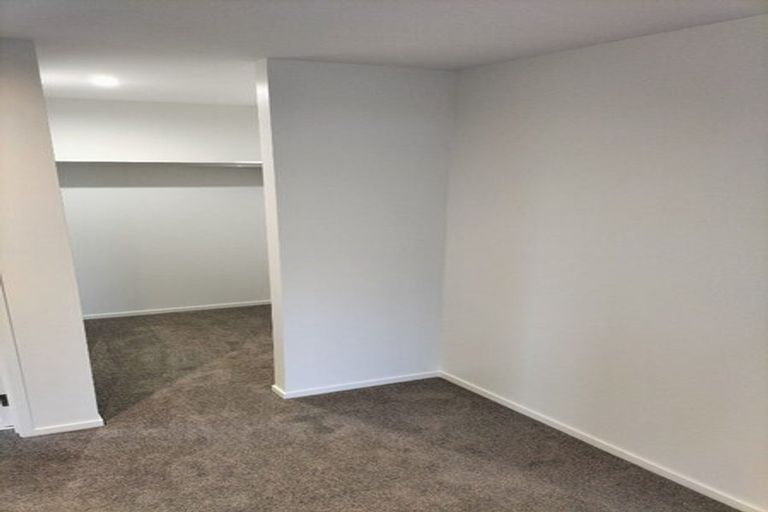 Photo of property in 137/2b Seaview Road, Westown, New Plymouth, 4310