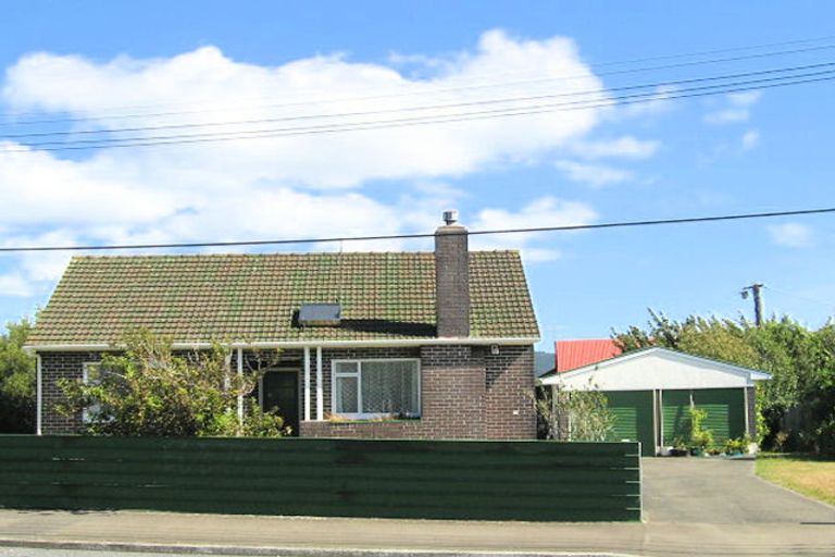 Photo of property in 4 Tawai Street, Trentham, Upper Hutt, 5018