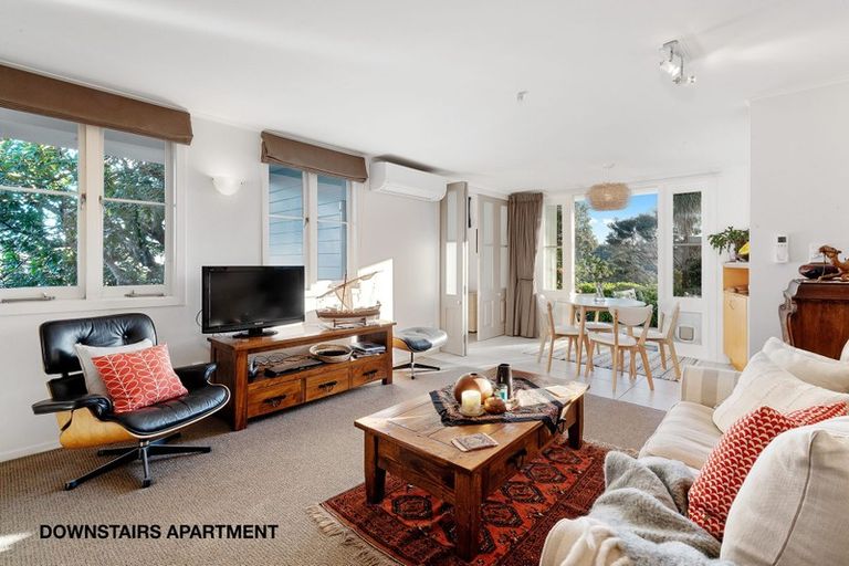 Photo of property in 49 Seaview Avenue, Northcote, Auckland, 0627