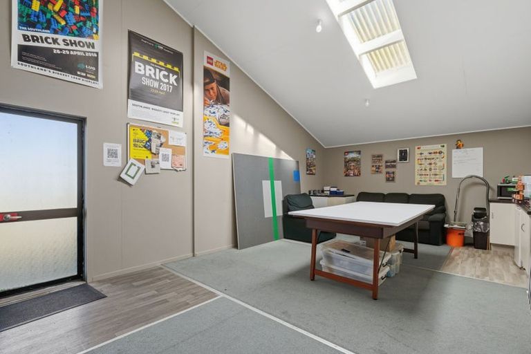 Photo of property in 49 Roslyn Road, Roslyn Bush, Invercargill, 9876
