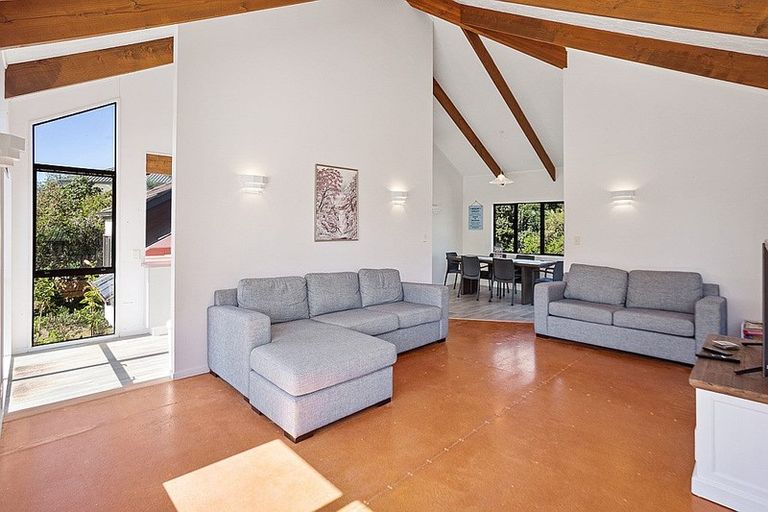 Photo of property in 16 Papaunahi Road, Bowentown, Katikati, 3177