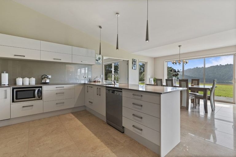 Photo of property in 25d Lockwood Road, Hunua, Papakura, 2583