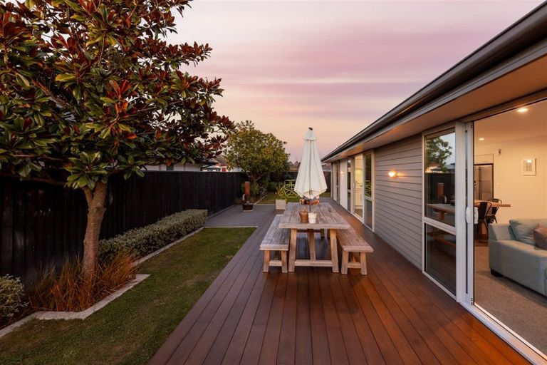 Photo of property in 30 Caithness Street, New Brighton, Christchurch, 8083