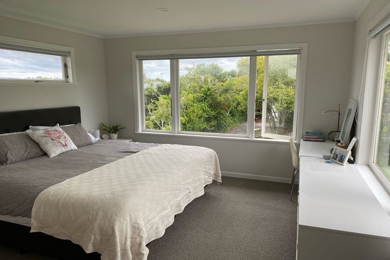 Photo of property in 14 Belmont Terrace, Milford, Auckland, 0620