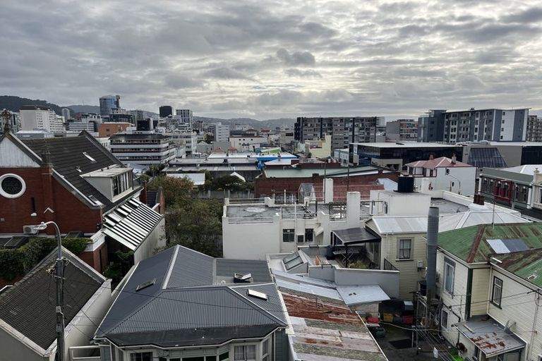 Photo of property in Qba Apartments, 3h/51 Webb Street, Mount Cook, Wellington, 6011