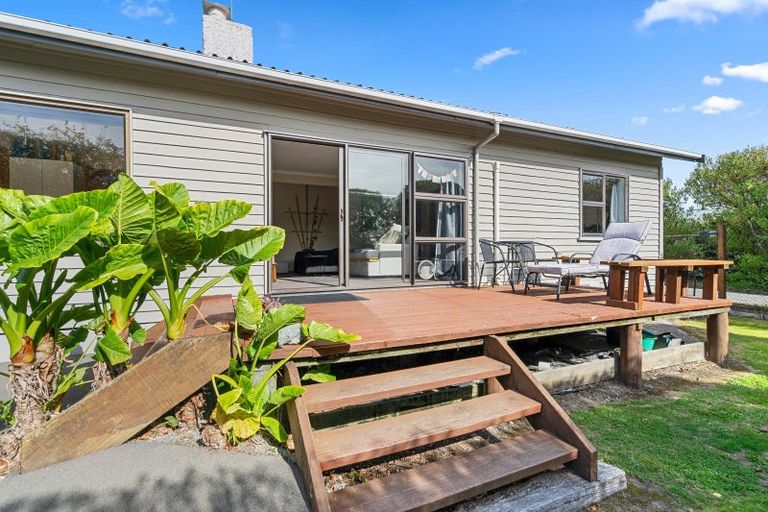 Photo of property in 8 Arapiki Road, Stoke, Nelson, 7011