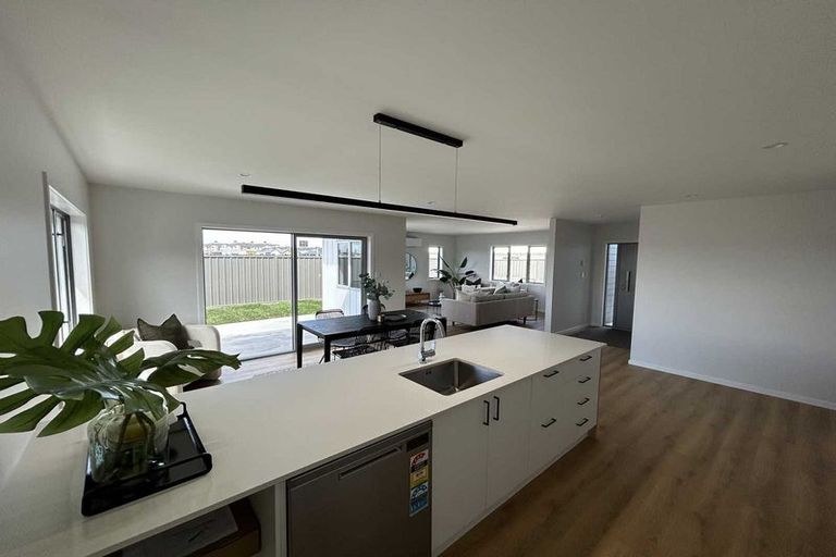 Photo of property in 55 Wai Whatu Street, Meeanee, Napier, 4110