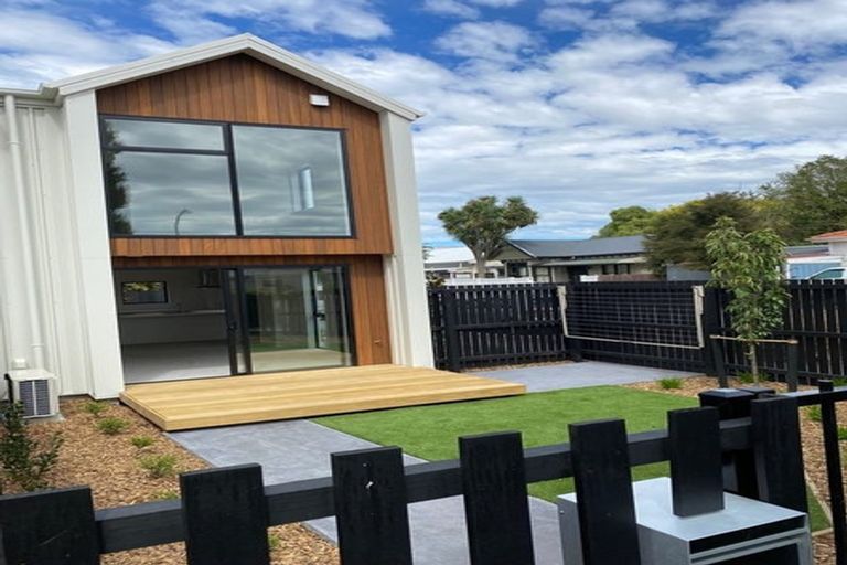 Photo of property in 1/18 Cross Street, Phillipstown, Christchurch, 8011