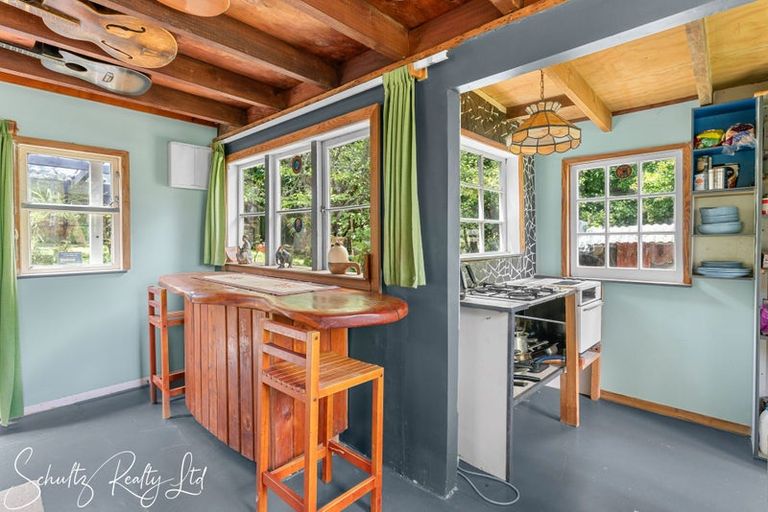 Photo of property in 249 Mountain Road, Maungaturoto, 0587