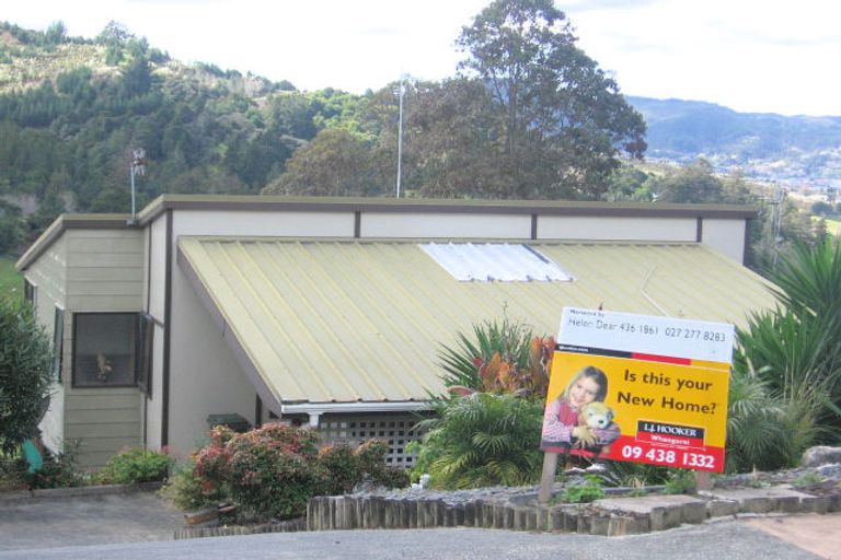 Photo of property in 25 Ngahere Drive, Horahora, Whangarei, 0110