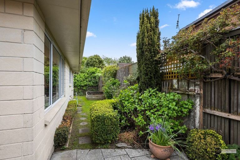 Photo of property in 2/83 Penrose Street, Woburn, Lower Hutt, 5010