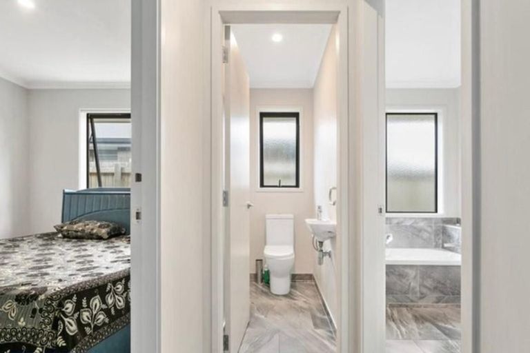 Photo of property in 11 Leet Crescent, Papamoa Beach, Papamoa, 3118