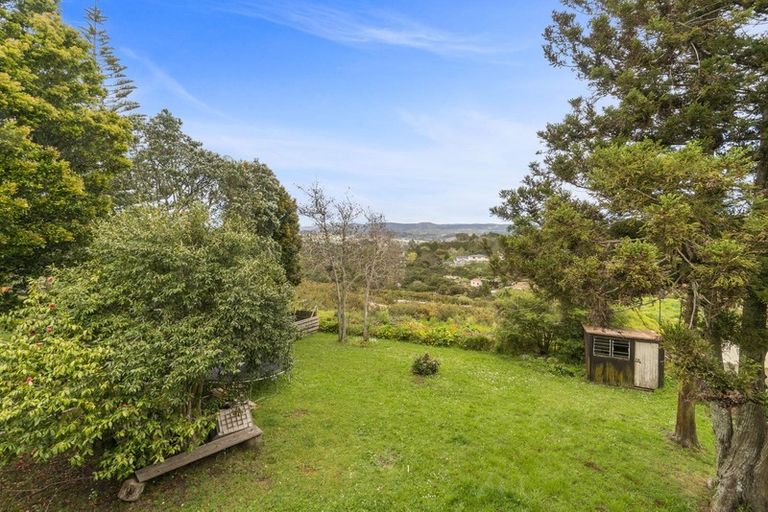 Photo of property in 224 Don Buck Road, Massey, Auckland, 0614