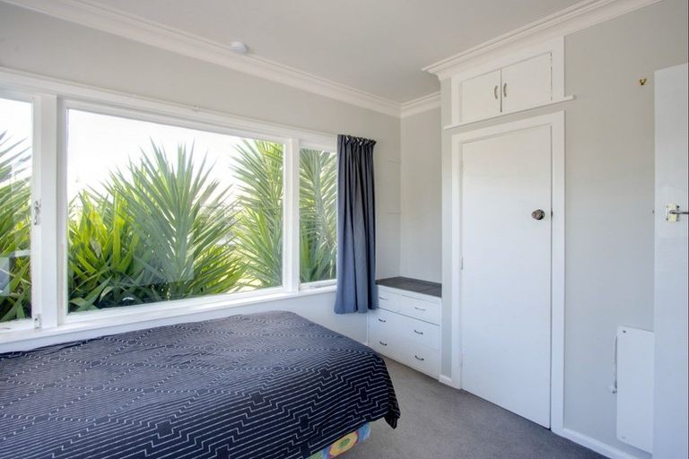 Photo of property in 58 Meeanee Road, Taradale, Napier, 4112