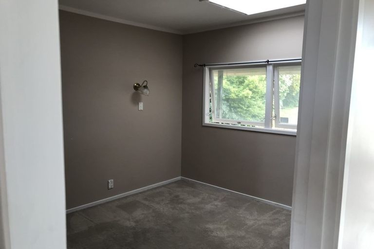 Photo of property in 20 Grenada Avenue, Forrest Hill, Auckland, 0620