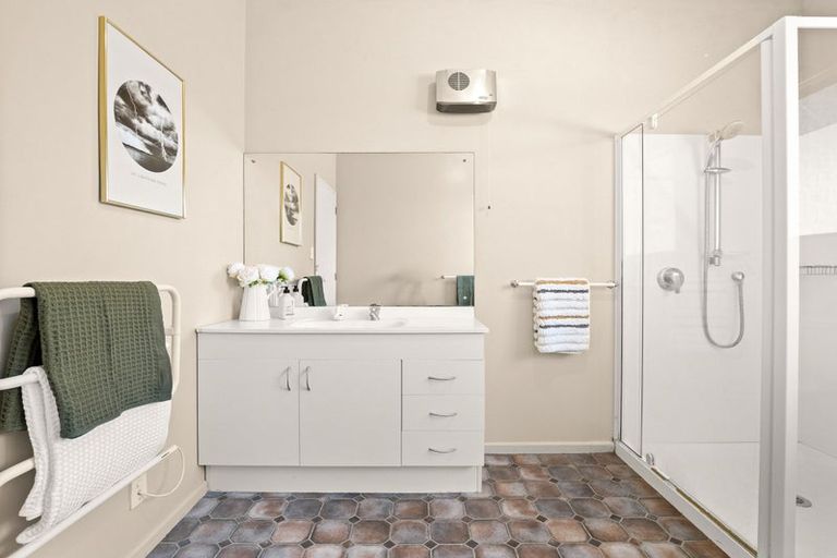 Photo of property in 129e Helensburgh Road, Halfway Bush, Dunedin, 9010