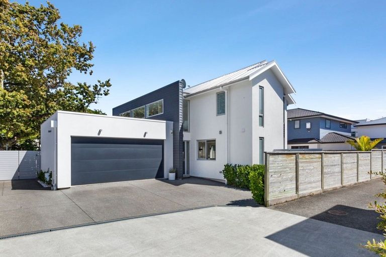 Photo of property in 89 Woburn Road, Woburn, Lower Hutt, 5010