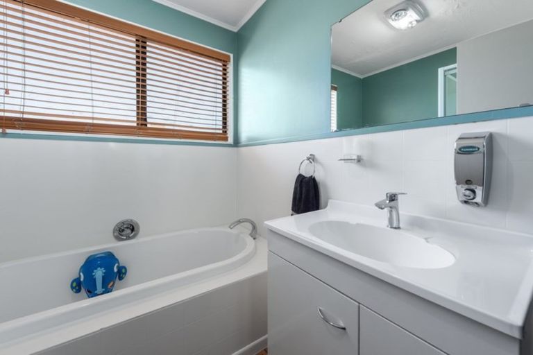 Photo of property in 13 Fenchurch Grove, Stokes Valley, Lower Hutt, 5019