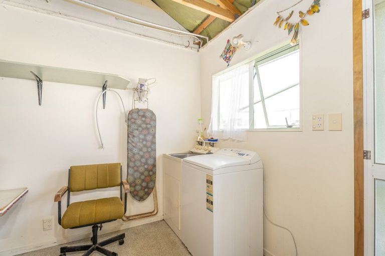 Photo of property in 16 Meadow Drive, Whitianga, 3510