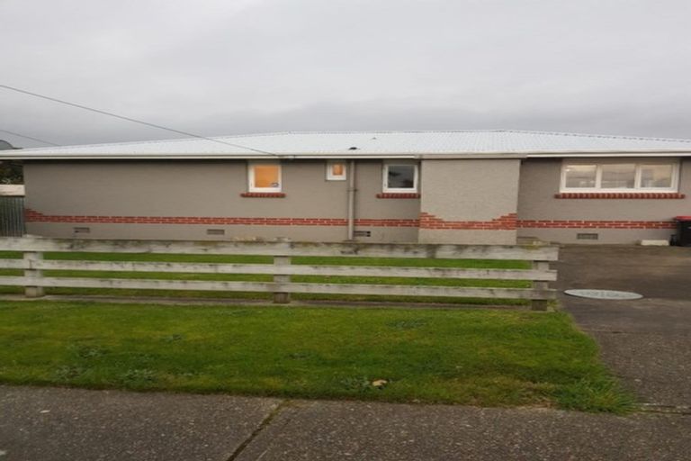 Photo of property in 12 Stirrat Street, Kingswell, Invercargill, 9812