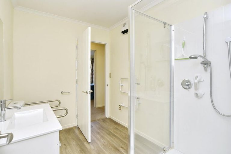 Photo of property in 3 Reeves Road, Rangiora, 7400